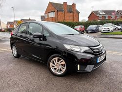 Black Used 2016 Honda Jazz SE Hatchback | £7,295 (Fair price)