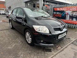 Black Used 2009 Toyota Auris Hatchback | £2,695 (Super price)