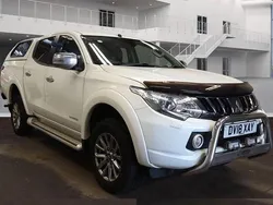 White Used 2018 Mitsubishi L200 Warrior Pickup | £12,989 (Fair price)
