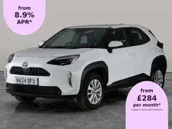 White Used 2024 Toyota Yaris Cross SUV | £20,867 (Good price)