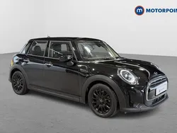 Black Used 2021 Mini Cooper Classic Hatchback | £15,299 (Fair price)