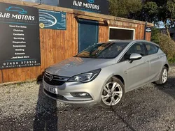 Used 2016 Vauxhall Astra SRi Hatchback | £4,995 (Fair price)