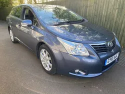 Blue Used 2010 Toyota Avensis Estate | £3,695 (Fair price)