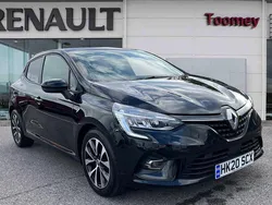 Black Used 2020 Renault Clio V Iconic Hatchback | £11,290 (Fair price)