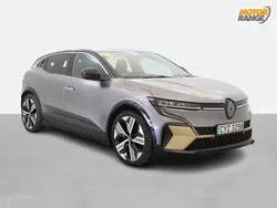 Grey/black Used 2023 Renault Mégane Iconic Hatchback | £18,895 (A bit pricey)