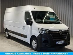 White Used 2022 Renault Master Business Van | £12,485 (Good price)