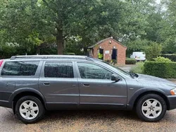 Green Used 2011 Volvo XC70 SE Lux SUV | £1,995 (Super price)