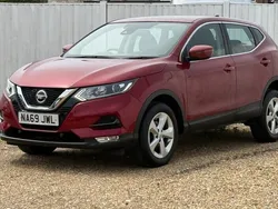 Red Used 2019 Nissan Qashqai Acenta Premium SUV | £13,999 (Fair price)