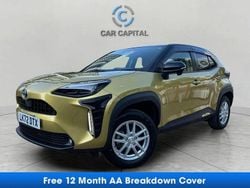 Gold Used 2022 Toyota Yaris Design SUV | £18,980 (Fair price)