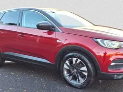 Red Used 2020 Vauxhall Grandland X SRi SUV | £9,880 (Super price)