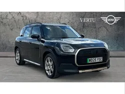 Black New 2025 Mini Countryman Exclusive SUV | £29,995 (Good price)