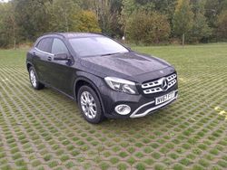 Black Used 2018 Mercedes GLA200 SE SUV | £9,995 (Fair price)