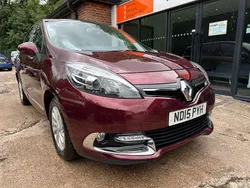 Red Used 2015 Renault Scénic III Dynamique MPV | £5,495 (Fair price)