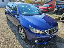 Magnetic blue pearl Used 2020 Peugeot 308 Allure Estate | £6,795 (Fair price)