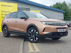 Two coat premium metallic impact copper New 2025 Vauxhall Grandland X SUV | £28,998 (Good price)