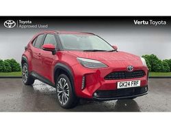 Red Used 2024 Toyota Yaris Hybrid SUV | £25,541 (A bit pricey)
