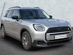 Silver Used 2024 Mini Countryman Classic SUV | £33,200 (Fair price)