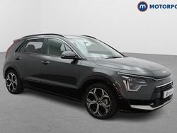 Used 2023 Kia Niro 4 SUV | £23,649 (Good price)