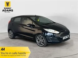 Black Used 2015 Ford Fiesta Style Hatchback | £3,590 (Fair price)