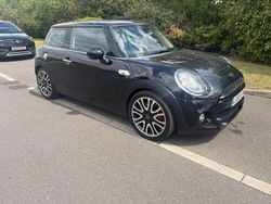 Black Used 2016 Mini Cooper S Hatch Hatchback | £4,995 (Fair price)
