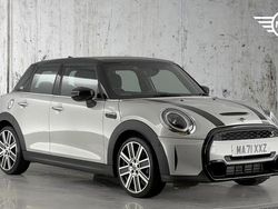 Silver Used 2021 Mini Cooper S Exclusive Hatchback | £22,199 (Fair price)