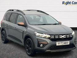 Grey Used 2023 Dacia Jogger Extreme MPV | £16,299 (Fair price)