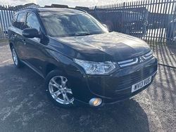 Black Used 2013 Mitsubishi Outlander SUV | £4,195 (Fair price)