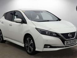 White Used 2020 Nissan Leaf N-Connecta Hatchback | £7,875 (Super price)