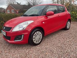 Red Used 2014 Suzuki Swift Hatchback | £3,290 (Fair price)