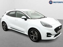 White Used 2025 Ford Puma ST-Line Hatchback | £20,399 (Fair price)