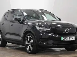 Black Used 2022 Volvo XC40 Core SUV | £23,990 (A bit pricey)