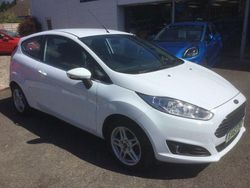 White Used 2013 Ford Fiesta Zetec Hatchback | £5,995 (Fair price)
