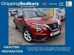 Ruby red Used 2022 Nissan Juke N-Connecta SUV | £14,190 (Fair price)