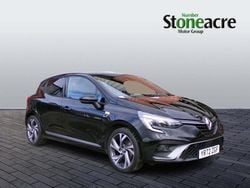 Black Used 2022 Renault Clio V RS Line Hatchback | £15,995 (Fair price)