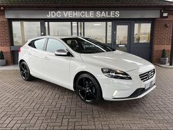 White Used 2014 Volvo V40 R-Design Estate | £8,990 (Fair price)