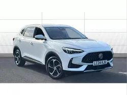 White Used 2024 MG HS Trophy SUV | £18,654 (Fair price)