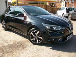 Black Used 2017 Renault Mégane IV Dynamique Hatchback | £7,999 (Fair price)