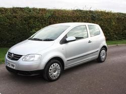 Silver Used 2010 VW Fox Hatchback | £2,995 (Fair price)