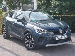 Blue Used 2023 Renault Captur Evolution SUV | £18,298 (Fair price)