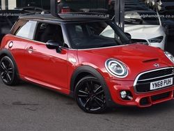 Chili red Used 2018 Mini Cooper S Hatch Hatchback | £11,990 (Fair price)