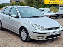 Silver Used 2003 Ford Focus Ghia Hatchback | £1,988 (Good price)