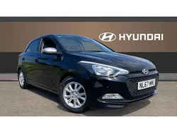 Black Used 2017 Hyundai i20 SE Hatchback | £7,213 (Fair price)