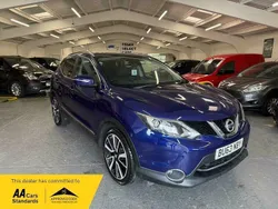 Blue Used 2014 Nissan Qashqai Tekna SUV | £5,850 (A bit pricey)