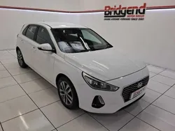 White Used 2018 Hyundai i30 SE Hatchback | £8,649 (Fair price)