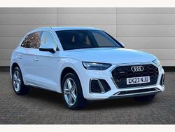 White Used 2023 Audi Q5 S-Line SUV | £34,750 (Fair price)