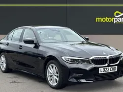 Jet black Used 2022 BMW 330e Comfort Edition Sedan | £18,100 (Fair price)