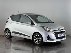 Silver Used 2017 Hyundai i10 Premium SE Hatchback | £8,950 (Fair price)