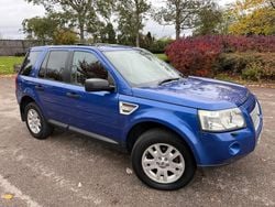 Blue Used 2009 Land Rover Freelander 2 SE SUV | £2,490 (Fair price)