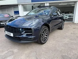 Nigh blue metallic Used 2019 Porsche Macan S SUV | £41,990 (Expensive)