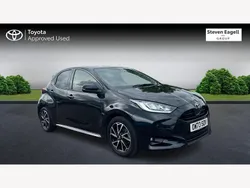 Black Used 2024 Toyota Yaris Hybrid Design Hatchback | £16,983 (Good price)